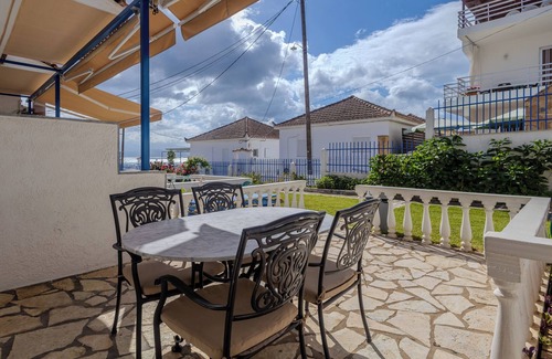 Petalidi House | Tropical Beach "Orion"nWhere your holiday starts with only your swimsuit on!