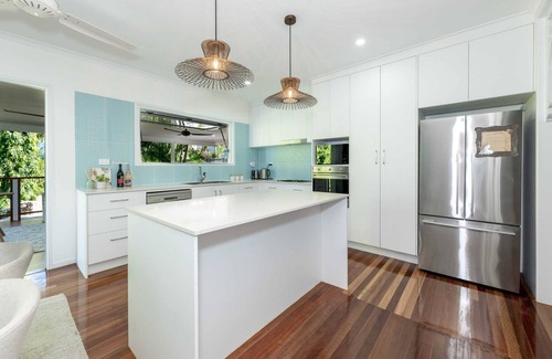 West End House | Tropical Bliss for the Whole Family