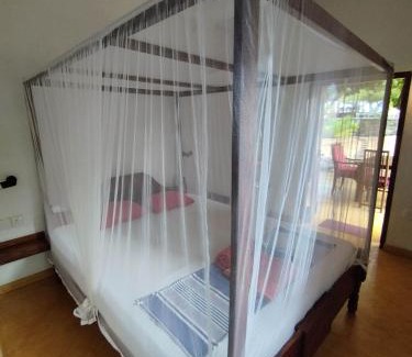 Tangalle House | Tropical Garden