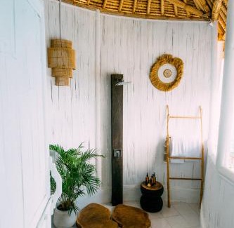 Penida Island Villa | Tropical Glamping Nusa Penida Diamond Beach - Cliff Side Edge