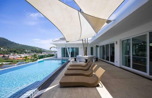 Patong House | "Tropical Ocean View pool Villa, 12 Min to Patong"