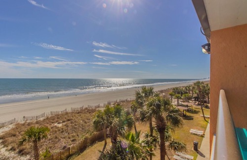 Myrtle Beach Condo | Tropical Oceanfront King Suite-Caravelle Resort 420