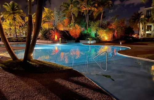 Loiza Resort | Tropical Paradise With 5 Pools, Beachfront and max 8 Peoples