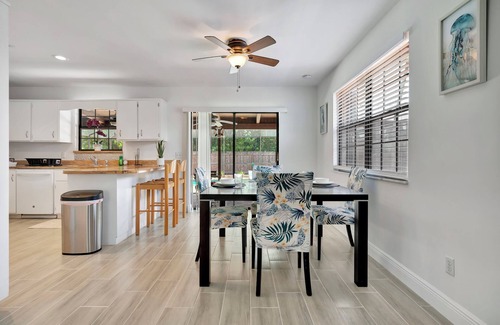 Port Saint Lucie House | Tropical Paradise with a private pool in Port Saint Lucie, Florida
