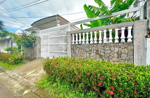 Sector 2 House | Tropical Serenity in La Ceiba