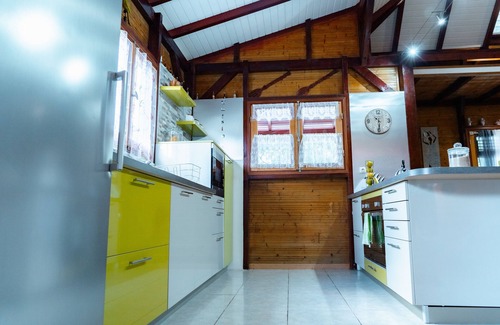 Morne-A-l'Eau Villa | Tropical space, privacy, plenty of room, book now for the perfect escape.