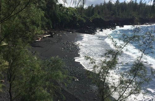 Kehena House | Tropical Tree Guest House near Pahoa, Hawaii