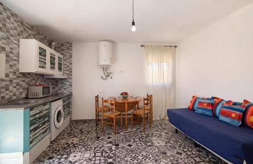 Patroves Apartment | Tropicana T1