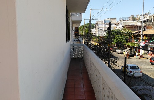 Emiliano Zapata Hotel | Tropicus 1 Romantic Zone