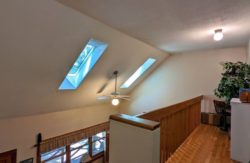 Moultonborough Cabin | Trout Pond House with Lake Kanasatka Beach access!