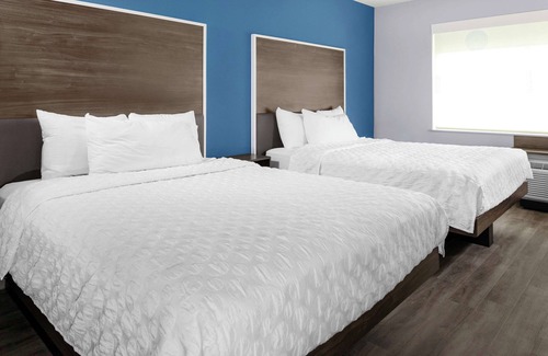 Gilbert Hotel | Tru by Hilton Gilbert