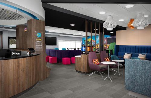 Joliet Hotel | Tru By Hilton Joliet Plainfield