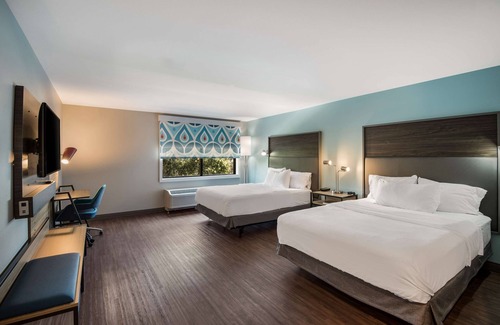 Warsaw Hotel | Tru by Hilton Warsaw
