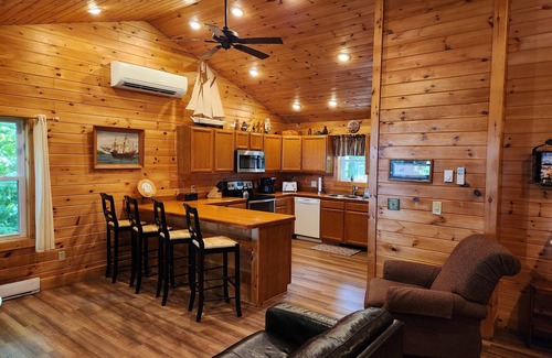 Chautauqua County Cottage | True Lake Beachfront, Stunning Sunsets, Beach glass hunting