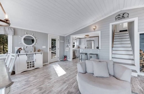East Corinth House | True lakefront living on Boyd Lake, Maine. Luxury on the lake for all to enjoy.