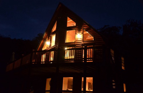 Sunday River Area House | True North at Sunday River-Powder Ridge-4miles to Mtn. New Air Conditioning !