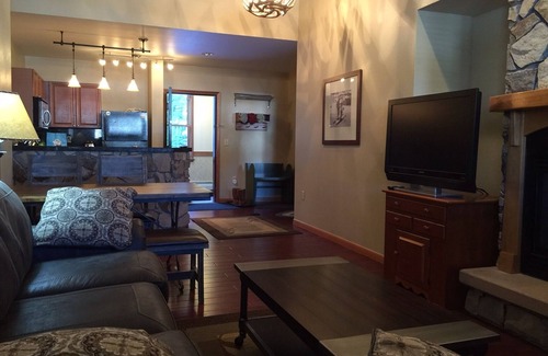 Winter Park Condo | True ski in out. -do not hit request to book without asking please