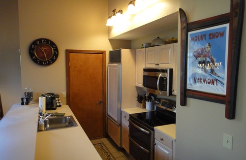 West Dover Condo | True Ski In/Ski Out 3 Bedroom End Unit Directly On Mount Snow