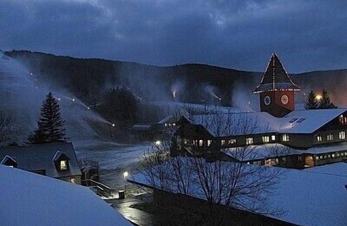 West Dover Condo | True Ski In/Ski Out 3 Bedroom End Unit Directly On Mount Snow