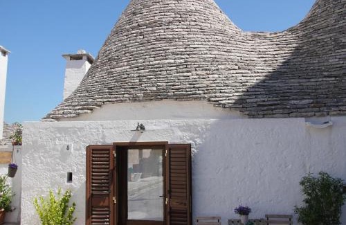 Alberobello House | Trullo al vicoletto al civico 10, civico 8, civico 7