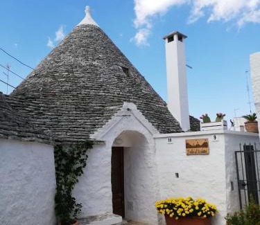 Alberobello House | Trullo al vicoletto al civico 10, civico 8, civico 7