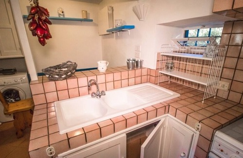 Specchiaruzzo Villa | Trullo Girolamo with private pool and wifi