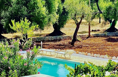 Ostuni House | Trullo Sasamaka, sea view and seen on the White City of Ostuni