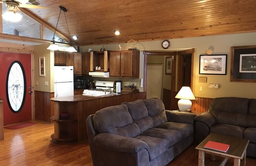 Magnet Cabin | Truly exceptional and comfortable luxury log cabin