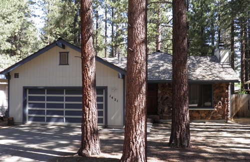 Black Bart House | Try this home for your next Tahoe adventure, Close to Heavenly, Classic One Level Cabin only steps from the River!