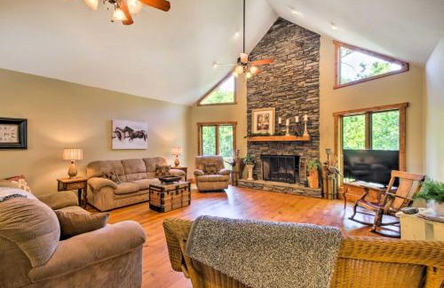 Lynn House | Tryon House with Hot Tub - Near Equestrian Centers!
