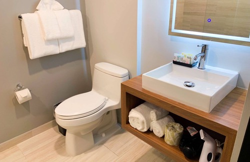 Carcel Hotel | Tryp by Wyndham Mayaguez