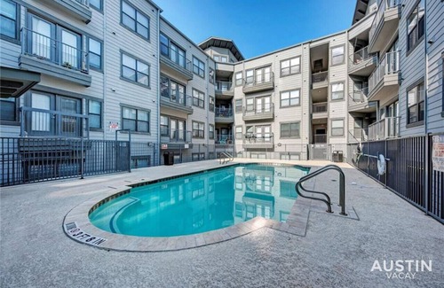 West Campus Apartment | TSC #300 xxxxxxxxxxx