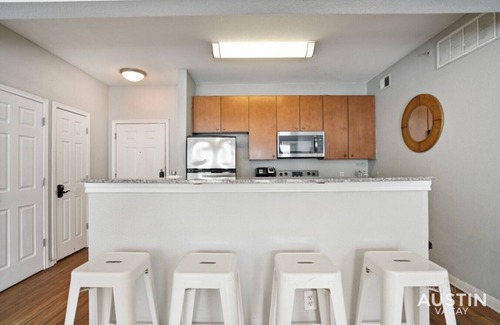 Pemberton Heights Apartment | TSC #314 and #315 xx