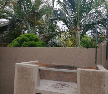 Mkhuhlu Apartment | Tshamani self catering