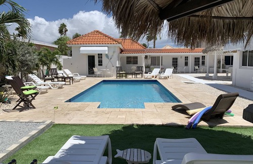 Noord Apartment | Tu Casita en Aruba (GINEVRA KING)