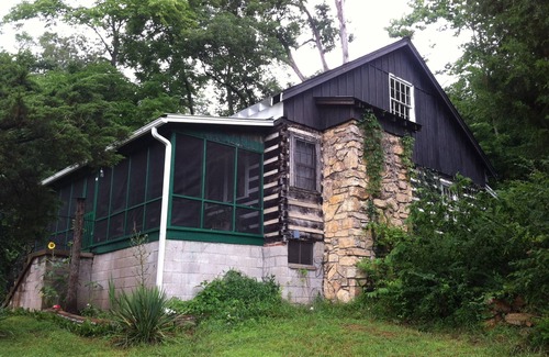 Fairview Cabin | Tucked off of a secluded back-road - a perfect place for a get-away.