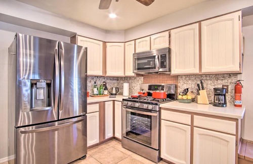 Peter Howell House | Tucson House with Private Pool 5 Mi to Downtown!