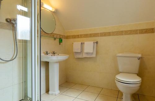 Dungarvan House | Tudor House Guest House