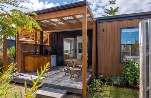 Pohara Cabin | Tui Studio,a perfect hideaway nestled in tranquil surroundings just a few steps off th