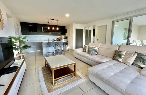 Faaa Condo | Tukenui flat, discovering Papeete.
