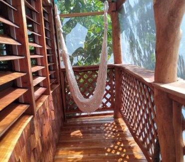 'Eua Island House | Tukulolo Treehouses