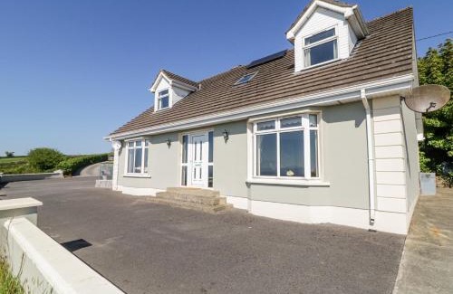 Moville House | Tullyally