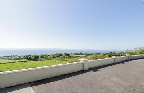 Moville House | Tullyally