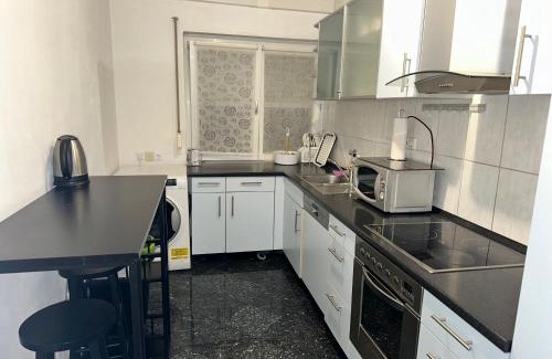 Am Pragfriedhof Apartment | TULUM APARTMENTS - STUTTGART CITY
