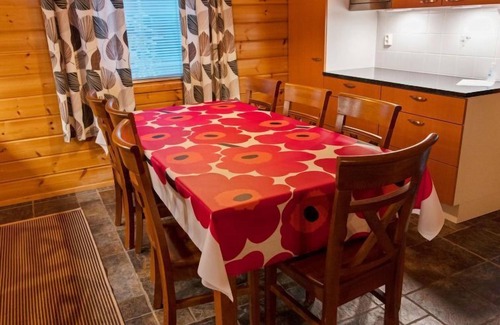 Akaslompolo House | Tunturitähti by Interhome