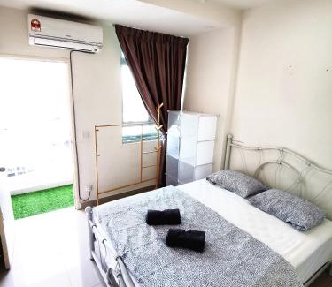 Bayan Lepas Apartment | TuR11-Oppesite Pisa Stadium-1min-FoodCourt-MiniMarket