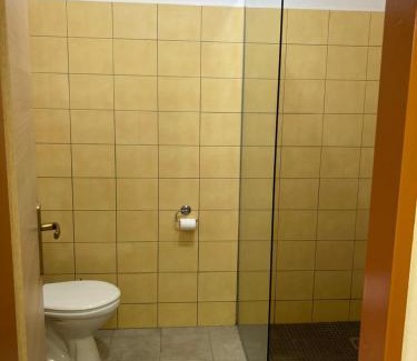 Holisa House | Turistická ubytovňa Zlatka