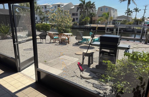 Saint James City House | Turn Key Island Getaway. Pine Island breeze. Dock/Lift. 3/2nBoat,Fish,Golf,Relax