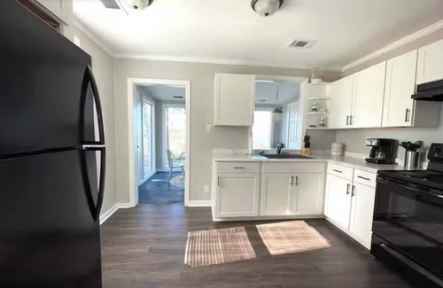 Beaufort Cottage | Turning Tide Cottage - Sleeps 4!