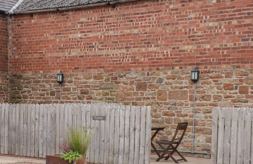 Wing Cottage | TURRET, romantic, character holiday cottage in Brampton, Cumbria